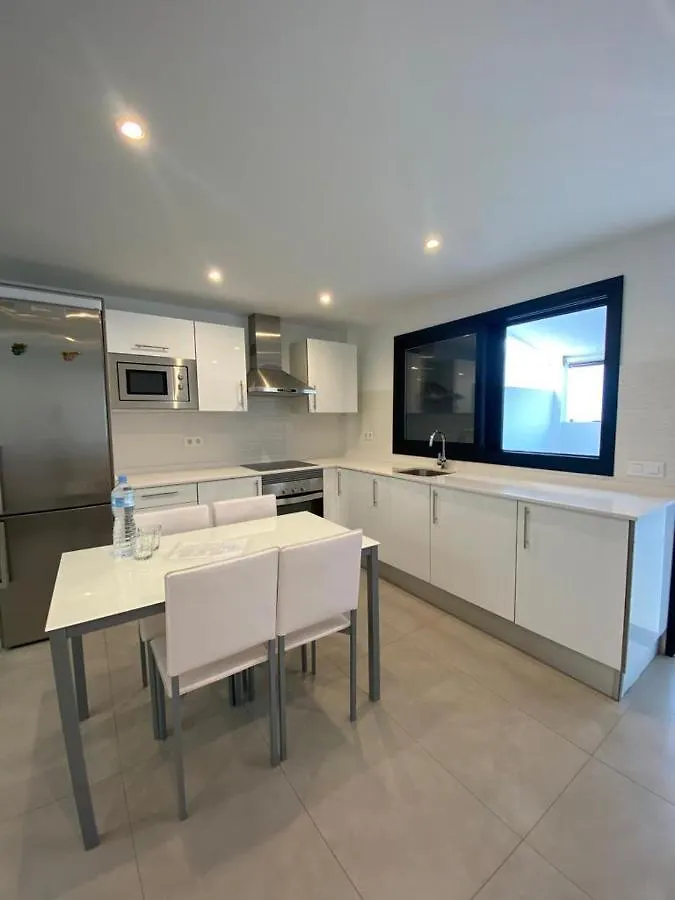 בית נופש הוילה Modern Loft Costa Adeje Free Wifi ספרד